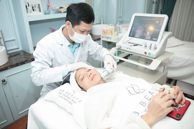 "Bà mối" Cát Tường tiết lộ bí kíp trẻ đẹp "đốn tim" người nhìn ở tuổi 40 - 2
