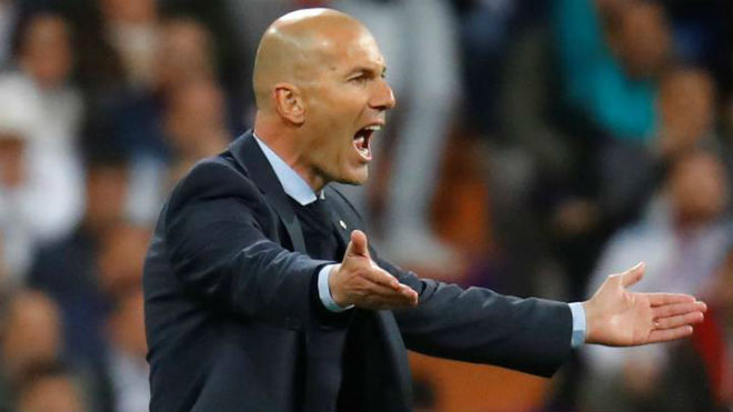 Real vào chung kết C1: Marcelo thừa nhận bóng chạm tay, “Người nhện” ra yêu sách - 2
