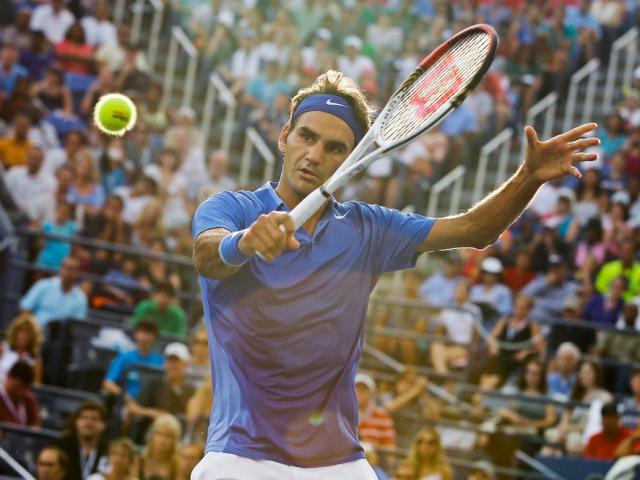 Đẳng cấp ”Vua” Federer: Ngồi chơi cũng sẽ phá kỷ lục ”vô tiền khoáng hậu”