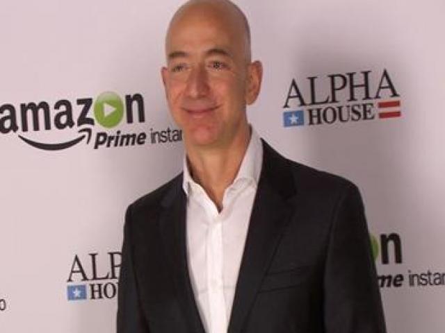 Kinh doanh - Tỷ phú Jeff Bezos bật mí điều sẽ khiến bạn hối tiếc nhất khi về già