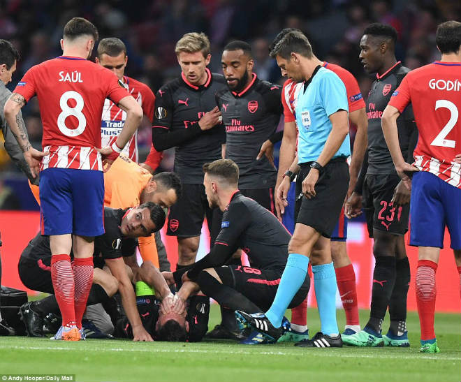 Wenger & &#34;ác mộng&#34; trời Âu: &#34;Hung thần&#34; Costa, vương triều 22 năm sụp đổ - 3