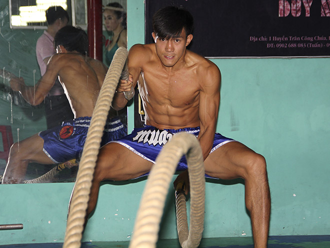 Siêu võ sỹ Việt vô địch Muay thế giới tập luyện "khủng" thế nào để giữ “ngôi vua”? - 8