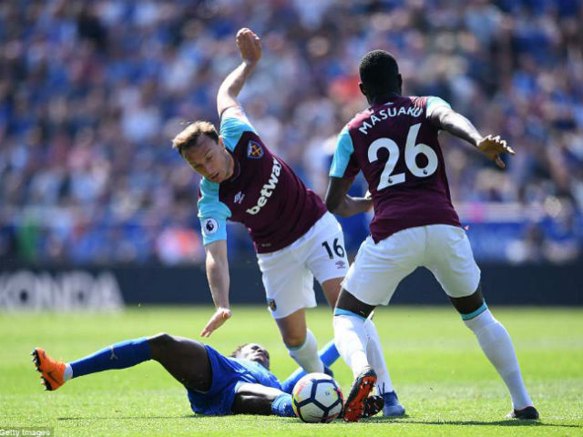 Leicester - West Ham: Hù dọa cựu vương, "đại bác" cháy lưới