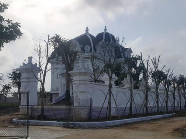 Tin tức trong ngày - Ngắm biệt thự "siêu khủng" của cụ bà 78 tuổi