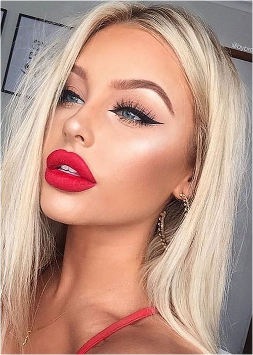 6 lỗi trang điểm khiến mặt bạn "vừa già vừa đơ" - 2