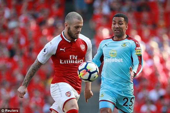 Chi tiết Arsenal - Burnley: Welbeck vô duyên không có bàn thứ 6 (KT) - 3