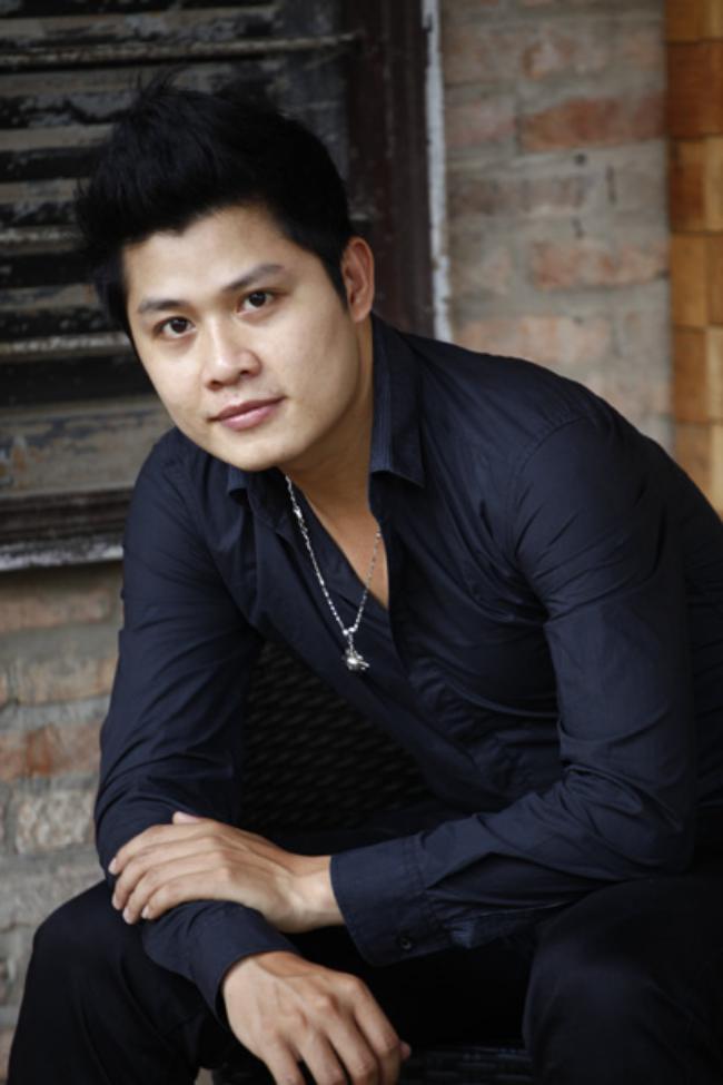 Là một nhạc sĩ nổi tiếng trong Vpop, Nguyễn Văn Chung cho biết anh cũng từng gặp trường hợp bị ca sĩ trẻ gạ tình vì mục đích muốn sở hữu ca khúc hit. 