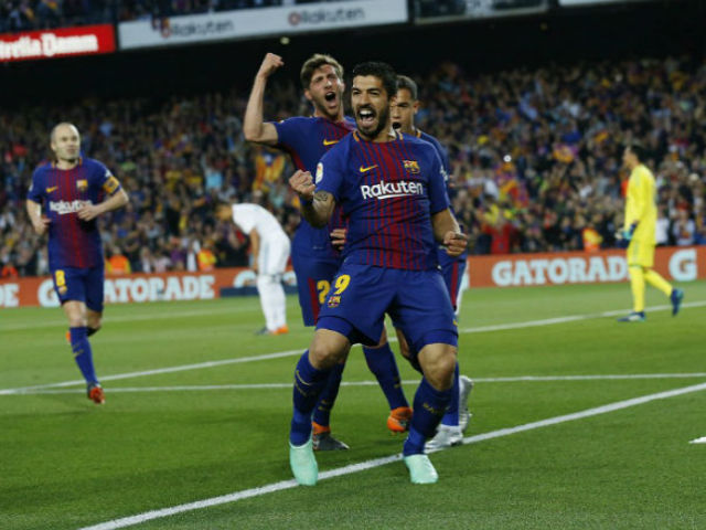 Bóng đá - Mãn nhãn Siêu kinh điển: Messi &amp; Ronaldo "đấu súng", Nou Camp rực cháy