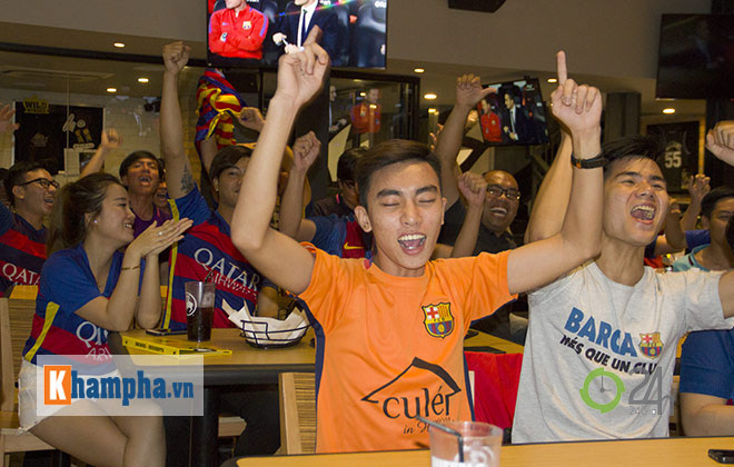 Trẩy hội “Siêu kinh điển”, fan Barca Việt chê Real làm điều xấu hổ - 12