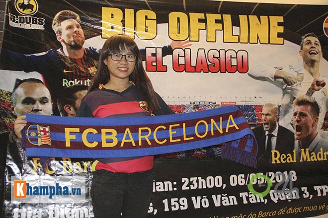 Trẩy hội “Siêu kinh điển”, fan Barca Việt chê Real làm điều xấu hổ - 2