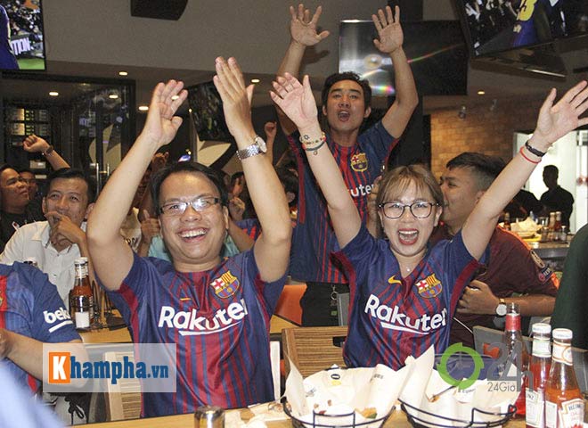 Trẩy hội “Siêu kinh điển”, fan Barca Việt chê Real làm điều xấu hổ - 7