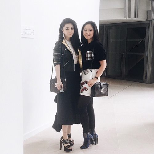 Cô gái người Việt duy nhất góp mặt tại Met Gala - 7