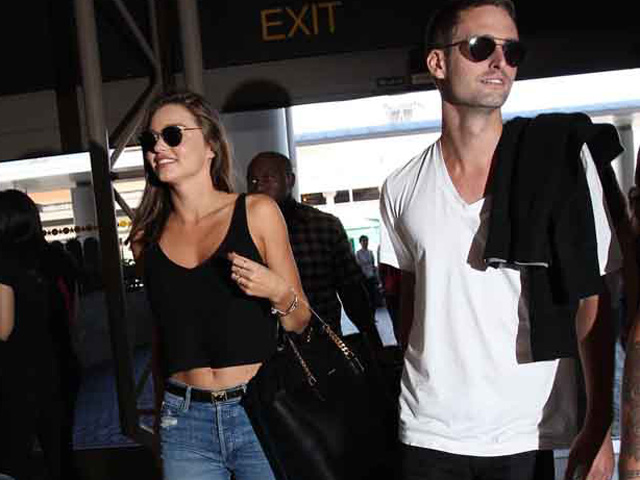 Thời trang Hi-tech - Gu ăn mặc yêu thích của các tỷ phú thung lũng Silicon: Đơn giản, nhưng chất