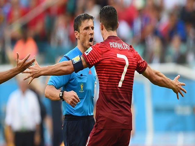 Bóng đá - Chung kết Cúp C1: "Kẻ thù" Ronaldo cầm còi, triệu fan Real lo lắng