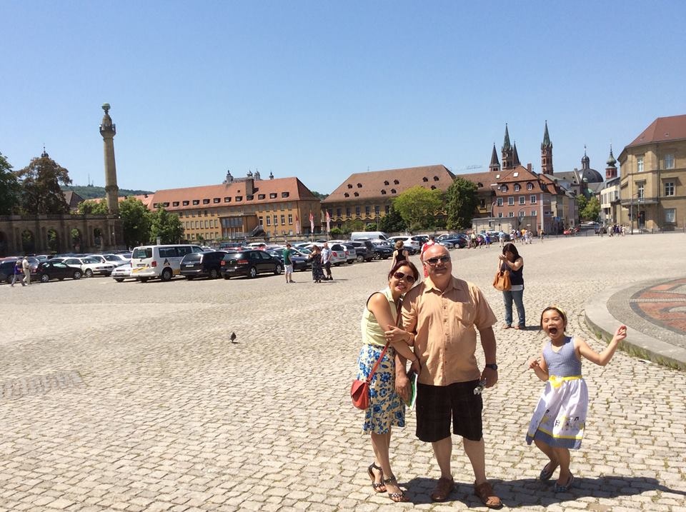 Hạnh phúc đáng ghen tỵ của cặp vợ Việt chồng Tây sau 14 năm bên nhau - 5