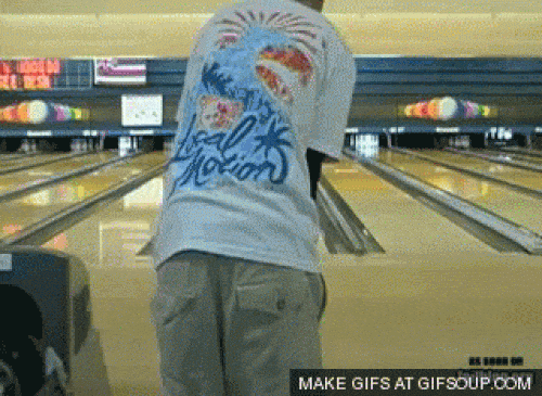 Cái kết siêu thốn cho cô nàng trốn bạn trai vào nhà WC "quẩy" - 5