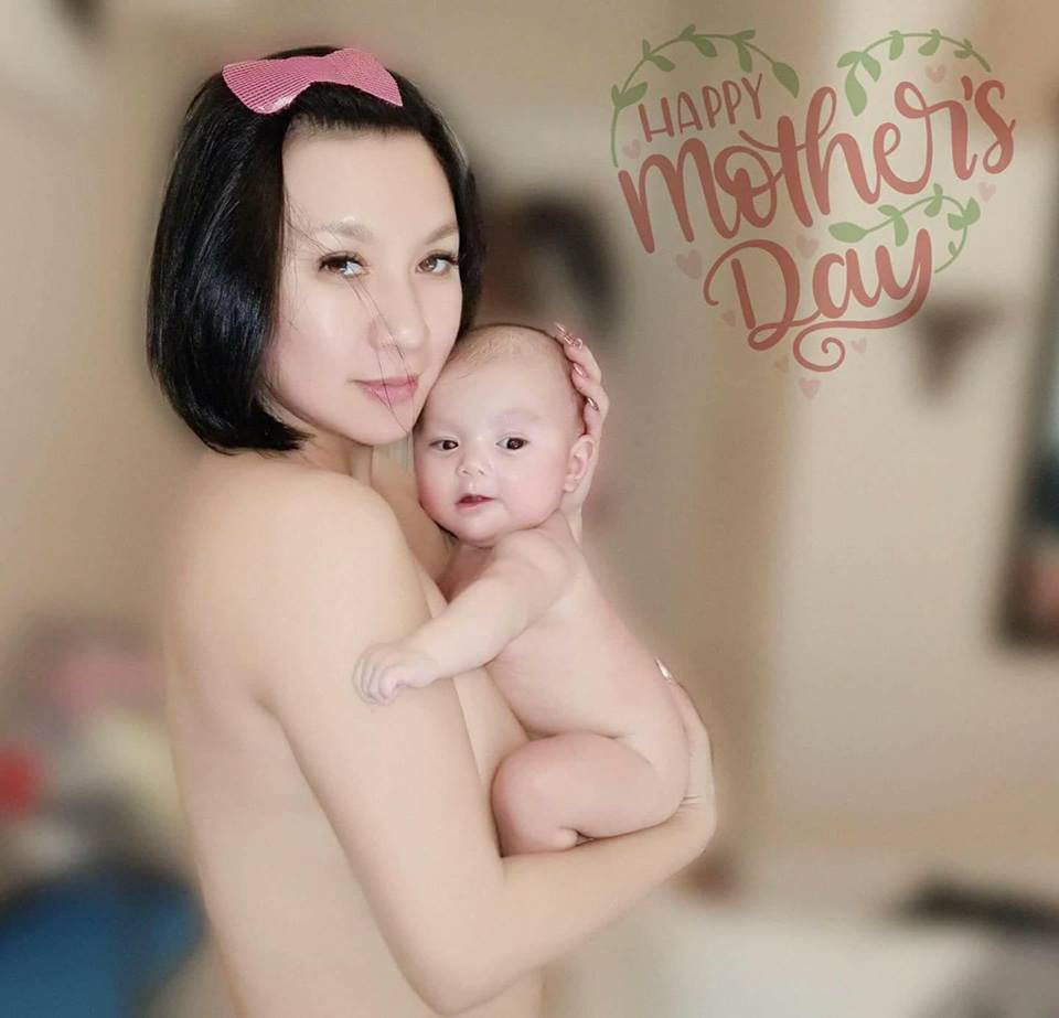 “Người tình sexy nhất của Lý Hùng” làm mẹ ở tuổi 40 - 1