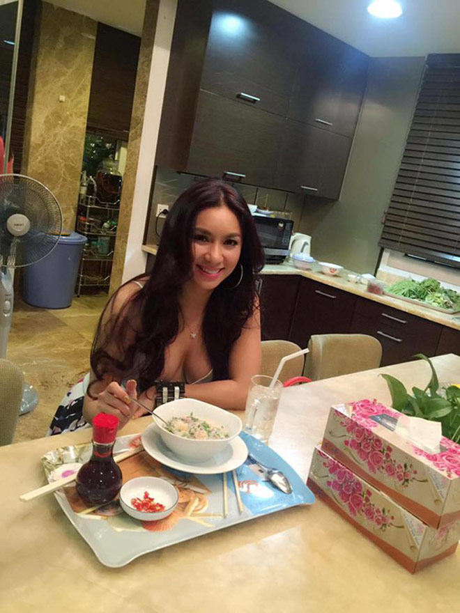 “Người tình sexy nhất của Lý Hùng” làm mẹ ở tuổi 40 - 11