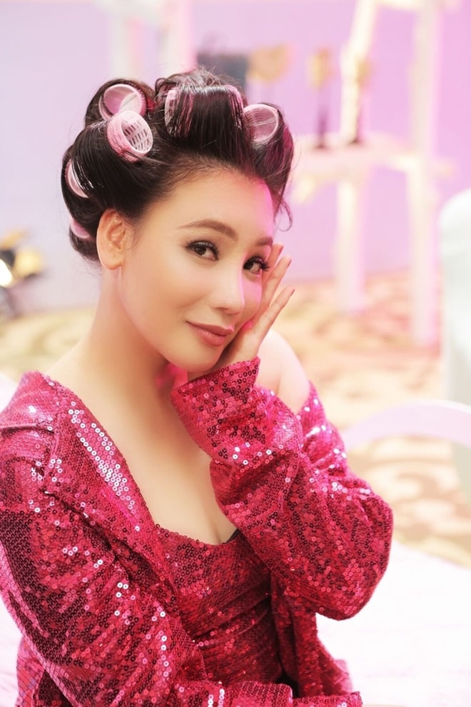 Sau 10 năm nói không với thịt, Hồ Quỳnh Hương trẻ đẹp ở tuổi U40 - 1