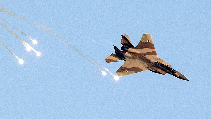28 chiến đấu cơ Israel phóng 60 tên lửa vào Syria trong đêm - 1
