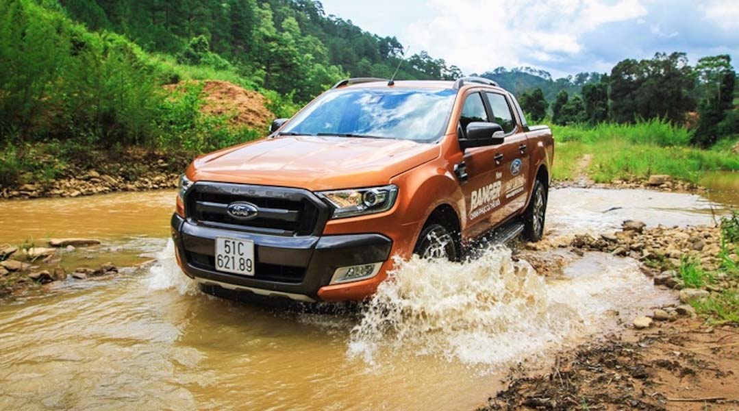 Mazda BT-50 vượt &#39;&#39;ông vua&#39;&#39; Ford Ranger trở thành bán tải bán chạy nhất Việt Nam - 2