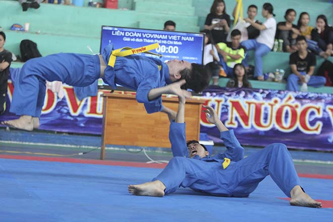 Tay không chống mã tấu, môn sinh Vovinam diễn tuyệt chiêu - 9