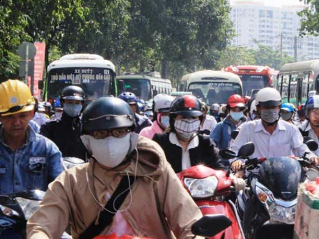 Tin tức trong ngày - Nỗi sợ tai nạn giao thông từ "ninja đeo tai nghe"