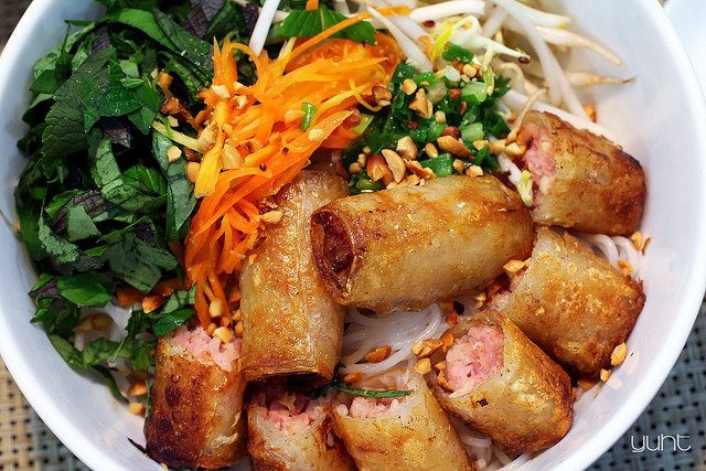 Top 10 món ăn vặt hot nhất Sài Gòn hè này chắc chắn phải thử một lần - 1