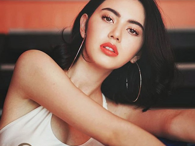 Làm đẹp cùng sao - Góc nghiêng thần thánh của "bạn gái Sơn Tùng" người Thái Lan
