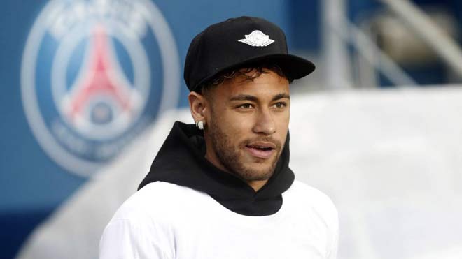 MU tung chiêu &#34;cực độc&#34; câu kéo Neymar: Real lo lắng vì 5 triệu euro - 1