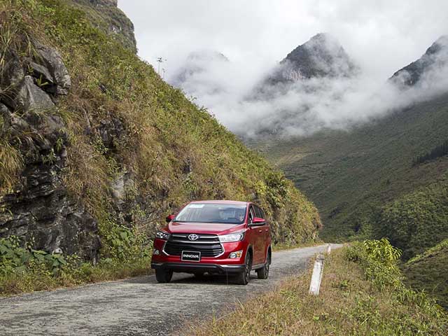 Tin tức ô tô - Doanh số xe Toyota tháng 4/2018: Xe lắp ráp "cứu cánh" xe nhập khẩu