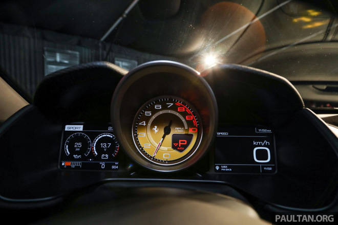 Ferrari ra mắt thị trường Đông Nam Á siêu xe mui trần giá rẻ - 14