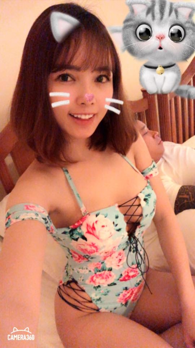 Việt Huê và Lê Hoàng yêu nhau từ năm 2011. Đến nay cả hai đã có hai nhóc tỳ xinh xắn.