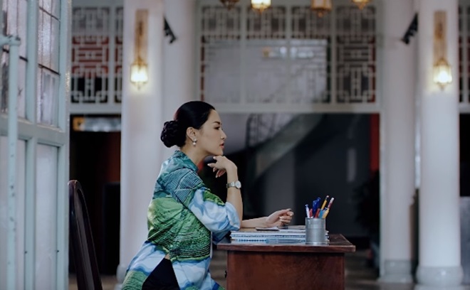Bích Phương mặc nửa tỷ đồng hàng thiết kế Việt trong &#34;Bùa Yêu&#34; - 1