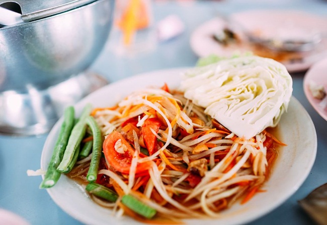 Ứa nước miếng với món nộm &#39;ngon khó cưỡng&#39;, ai đến Thái cũng phải thử một lần - 4