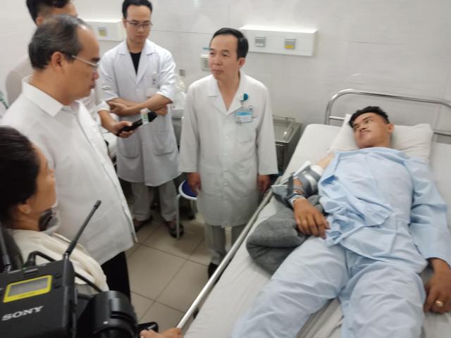 Pháp luật - Bí thư Thành ủy TP.HCM nói gì sau khi “hiệp sĩ” bị đâm chết?