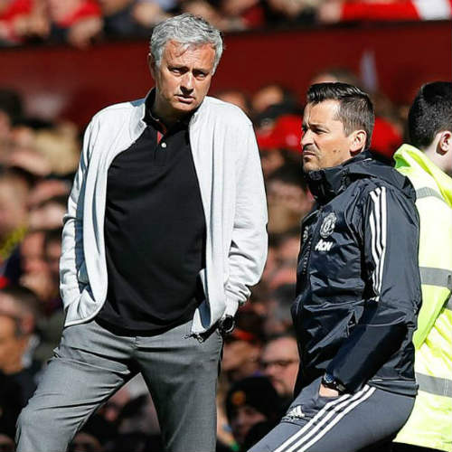 MU á quân Ngoại hạng Anh: Hãy ngừng đòi hỏi, ngừng chỉ trích Mourinho! - 4