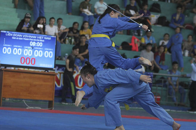 &#34;Bóng hồng&#34; Vovinam múa kiếm điêu luyện, hút mắt người xem - 7