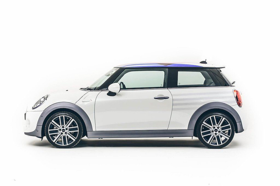 MINI giới thiệu Cooper S đặc biệt mừng đám cưới Hoàng gia Anh - 2