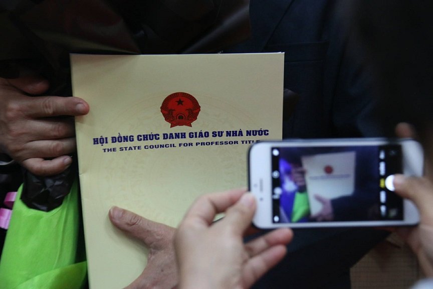 GS Trần Ngọc Thêm: Ông Nguyễn Đức Tồn đạo cả văn của tôi! - 3