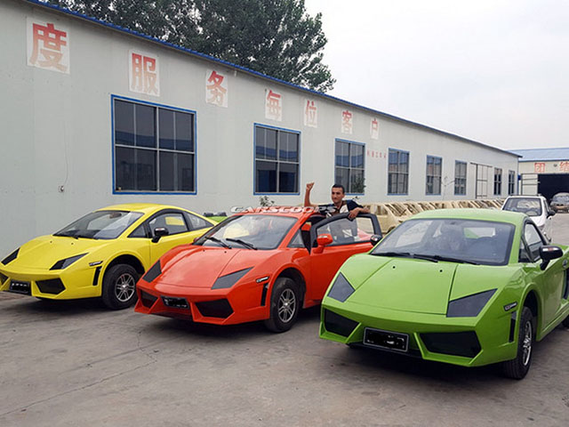 Bugatti Chiron, Lamborghini, Audi ”nhái” giá rẻ chỉ 100 triệu đồng.