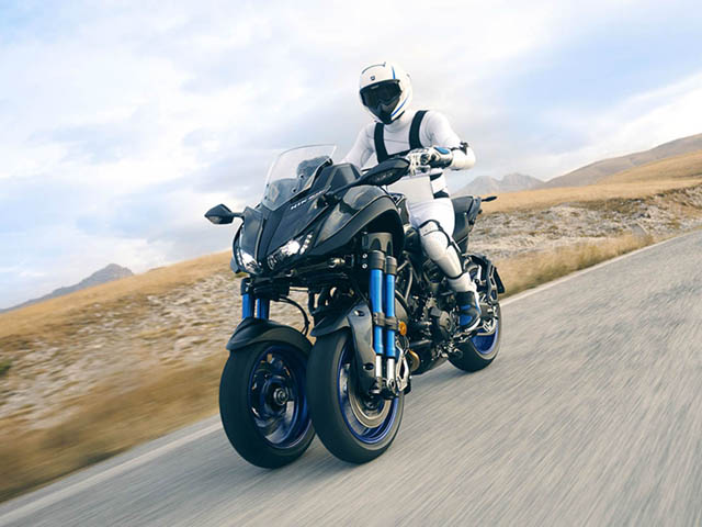 Thế giới xe - Lộ giá bán "cực chát" của mô tô ba bánh Yamaha Niken