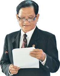 Từ phiên xử vụ chạy thận: Khi nào chủ toạ “mời” luật sư, công tố viên ra khỏi phòng xử án? - 2