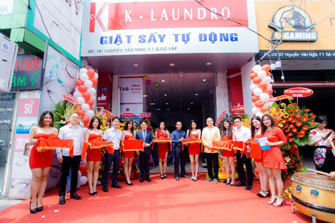 Khai trương trung tâm phân phối và bảo hành máy giặt máy sấy LG Giant C - 1