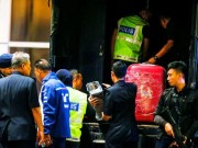 Thế giới - Tịch thu 284 túi hàng hiệu, 72 vali tiền ở nhà cựu Thủ tướng Malaysia