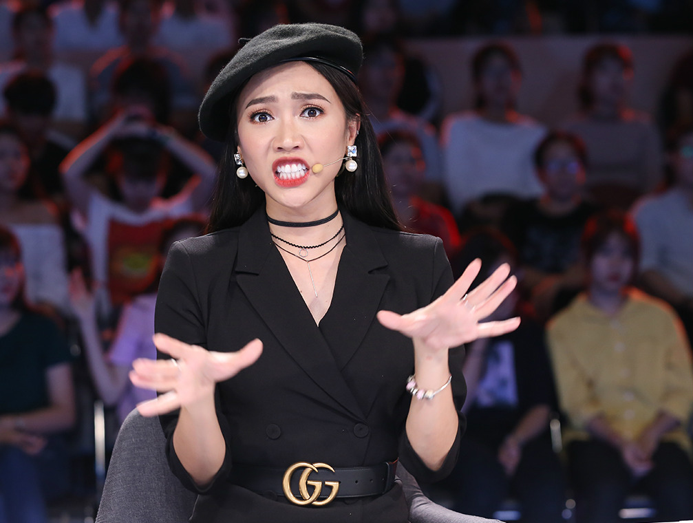 Hoài Linh - Việt Hương &#34;dập&#34; cho Diệu Nhi bớt &#34;sang chảnh&#34; - 4