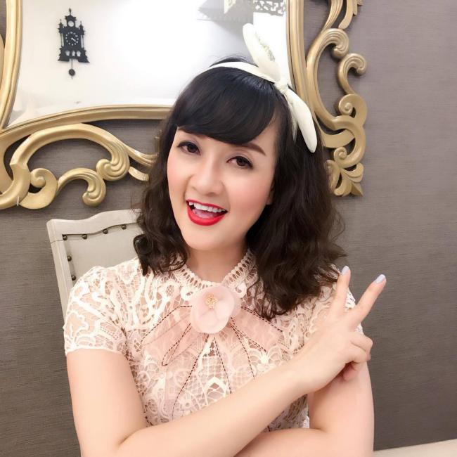 Loạt ảnh quá khứ xinh đẹp, sành điệu của Vân Dung năm 16 tuổi đi thi Hoa hậu - 8
