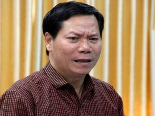 Pháp luật - Vụ chạy thận 9 người chết: Nguyên giám đốc bệnh viện đi nước ngoài?