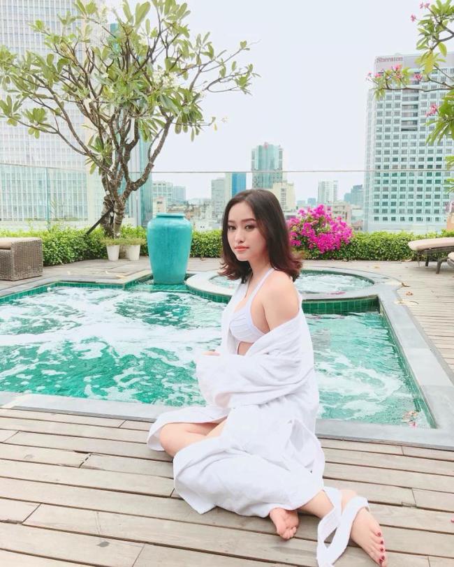 Hot girl Thuý Vi tuyên bố xấu đâu thẩm mỹ đó sau bức ảnh ngấn mỡ khó nhận ra - 2