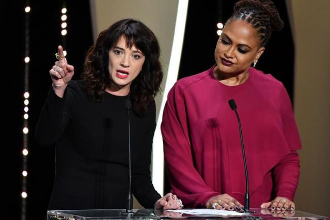 Nữ đạo diễn người Ý gây chấn động khi tố “ông trùm&#34; Harvey Weinstein cưỡng hiếp - 1
